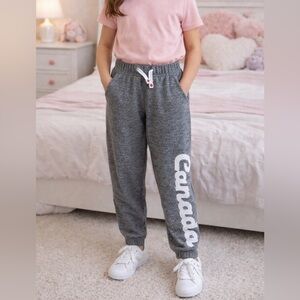Canadiana Kids Jogger Sweatpants Gray Logo Cozy Casual Girls Size M (7/8)